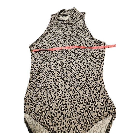 Gaze XS Gray Leopard Print Sleeveless Bodysuit - Picture 5 of 6